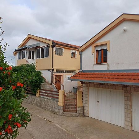 Apartments For Friends Trebinje Esterno foto
