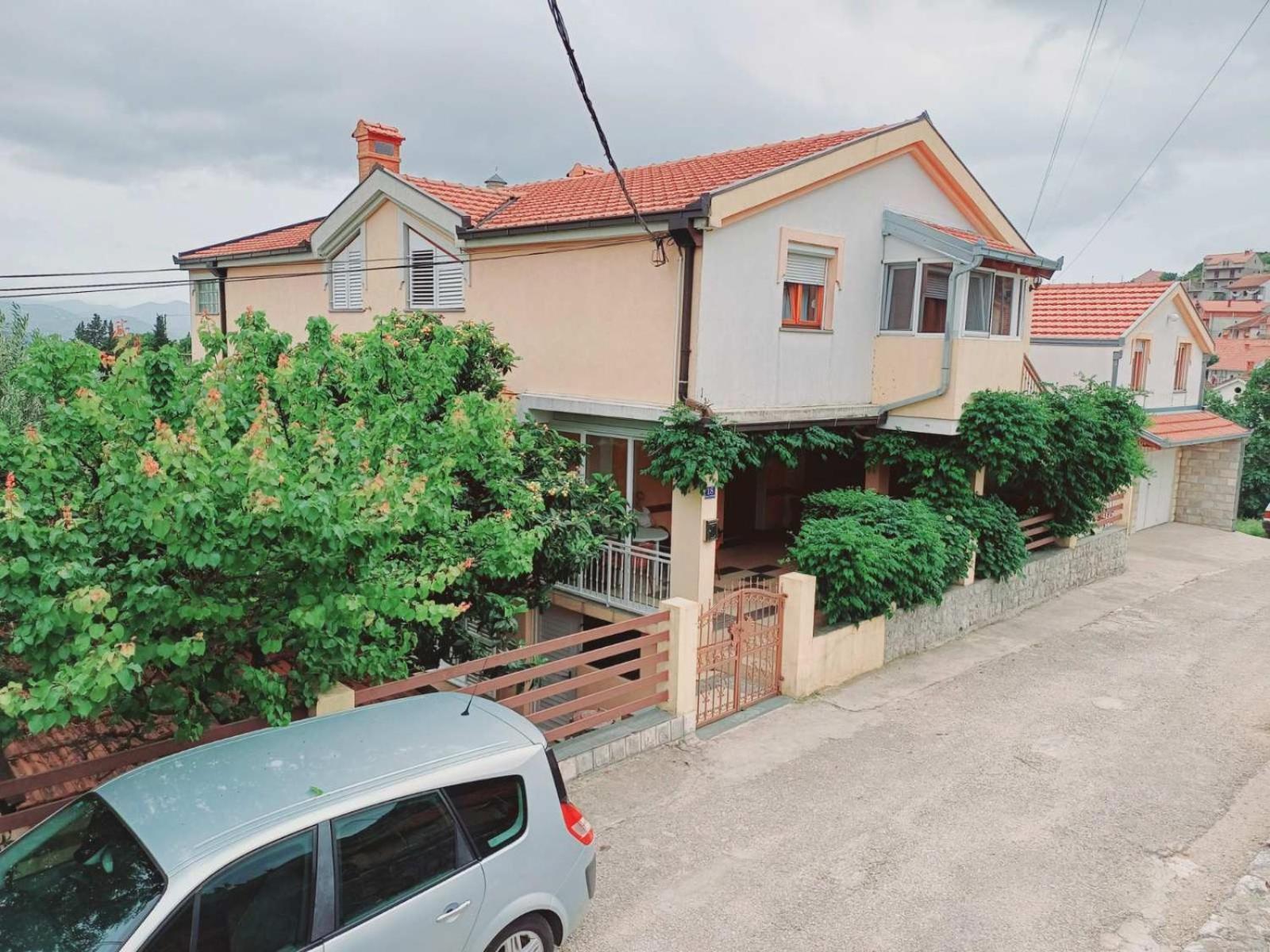 Apartments For Friends Trebinje Esterno foto